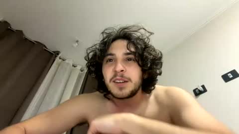 Snapshot of martin_josee chatting on June 20, 9:34 am martn online show from June 20, 9:34 am