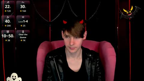 Snapshot of martin_perry chatting on May 12, 4:15 pm Martin online show from May 12, 4:15 pm