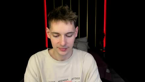 Snapshot of martin_perry chatting on May 23, 9:08 pm Martin online show from May 23, 9:08 pm