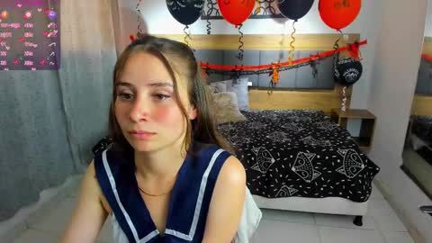  M A R T I N A  online show from October 9, 12:58 pm