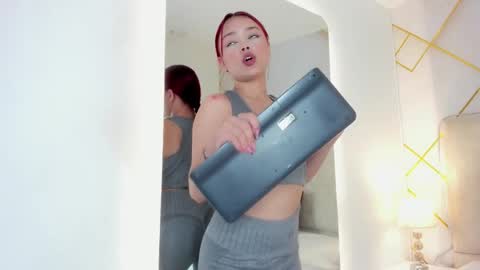 Martina  online show from March 22, 6:33 pm