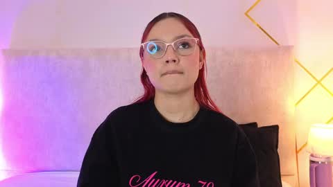 Snapshot of martinaa_garcia chatting on May 25, 7:42 pm Martina online show from May 25, 7:42 pm