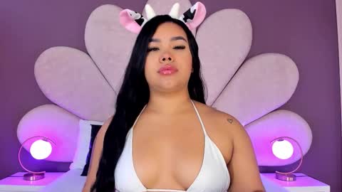 Martina Garcia online show from October 21, 11:33 am