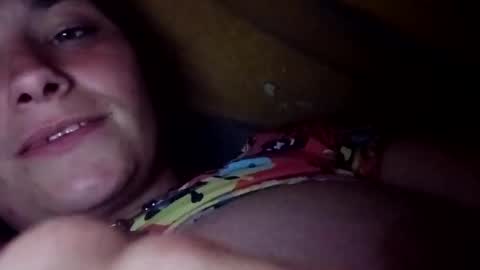 Snapshot of martinhopetaylor chatting on June 1, 5:42 am martinhopetaylor online show from June 1, 5:42 am