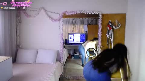 Snapshot of martiniella chatting on February 3, 8:03 pm Antonella Martini online show from February 3, 8:03 pm