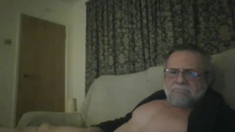 martinrgbxxxx online show from February 27, 9:26 pm