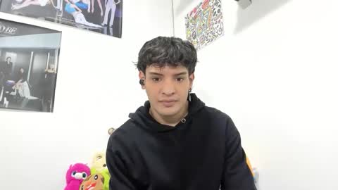 Snapshot of martinsibiris chatting on February 16, 4:25 pm Martin online show from February 16, 4:25 pm