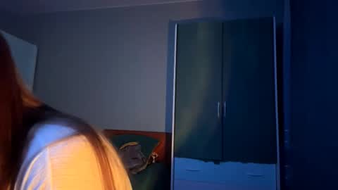 Emily online show from October 13, 8:09 pm