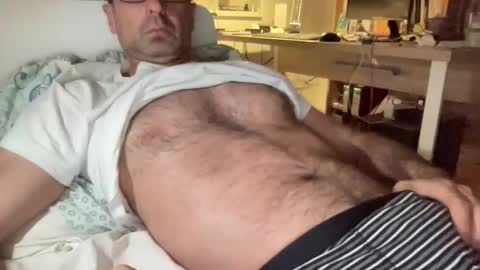 Snapshot of martinxxx999 chatting on May 2, 9:20 pm martinxxx999 online show from May 2, 9:20 pm