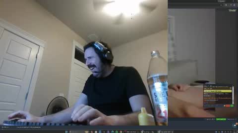 Snapshot of martlz chatting on March 14, 8:42 am Martlz online show from March 14, 8:42 am