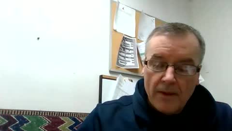 Snapshot of marty1688 chatting on November 11, 11:54 am marty1688 online show from November 11, 11:54 am