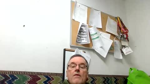 Snapshot of marty1688 chatting on November 21, 12:26 pm marty1688 online show from November 21, 12:26 pm