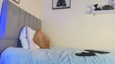 Snapshot of mary_cute9 chatting on April 30, 12:22 pm mary_cute9 online show from April 30, 12:22 pm