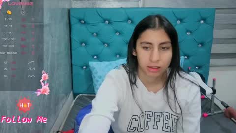 Snapshot of mary_mood_ chatting on April 20, 10:29 am Mary Moon online show from April 20, 10:29 am
