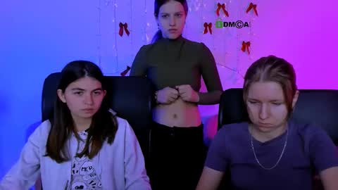 Snapshot of mary_moon__ chatting on February 1, 8:18 pm mary_moon__ online show from February 1, 8:18 pm