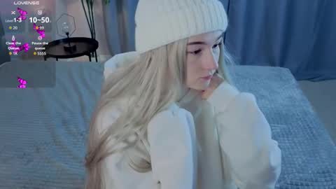 Snapshot of mary_smit chatting on October 26, 5:08 pm mary online show from October 26, 5:08 pm