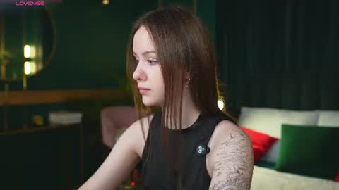 yours fetish mary online show from July 8, 3:00 am