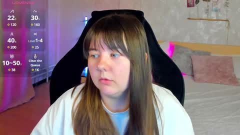 Snapshot of mary_stevenss chatting on March 7, 3:28 pm mary_stevenss online show from March 7, 3:28 pm