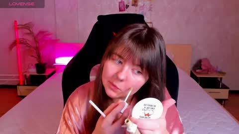 Snapshot of mary_stevenss chatting on March 8, 3:13 pm mary_stevenss online show from March 8, 3:13 pm