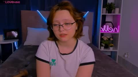 marybryantt online show from February 3, 1:26 am