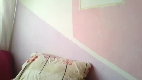 Snapshot of maryem199115 chatting on July 23, 7:06 am maryem online show from July 23, 7:06 am