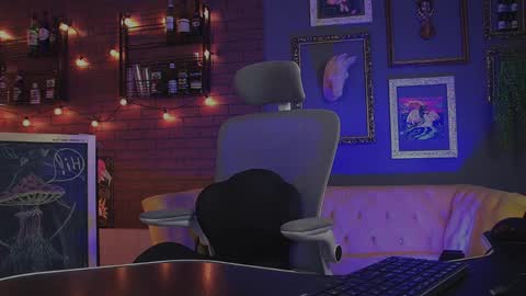 Mary online show from April 4, 2:43 am