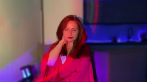 Snapshot of maryleesa chatting on July 1, 6:18 pm SirenVictoria online show from July 1, 6:18 pm
