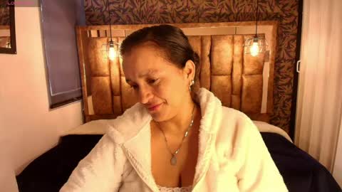 Snapshot of marylinmilf chatting on April 20, 7:48 pm Marylin online show from April 20, 7:48 pm