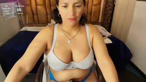 Snapshot of marylinmilf chatting on May 13, 7:33 pm Marylin online show from May 13, 7:33 pm