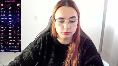 Dulce Maria online show from October 28, 2:53 pm