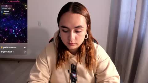 Dulce Maria online show from March 19, 7:07 pm