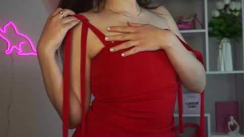 Snapshot of marymillerr chatting on April 29, 5:30 pm Mary Miller online show from April 29, 5:30 pm