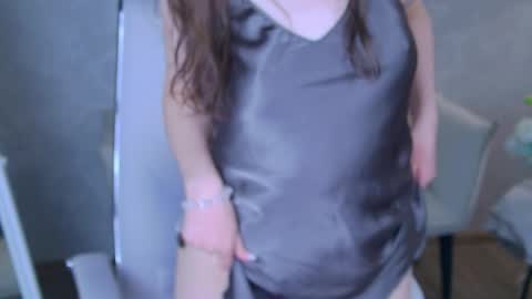 Snapshot of marymillerr chatting on May 1, 9:47 am Mary Miller online show from May 1, 9:47 am