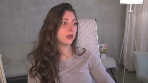 Snapshot of marymillerr chatting on June 22, 6:21 am Mary Miller online show from June 22, 6:21 am