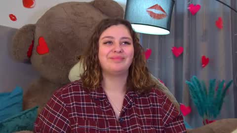 MaryMurrays online show from February 18, 6:31 am