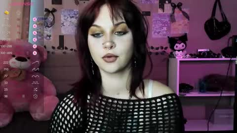 Mary x online show from March 22, 11:35 am