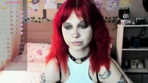 Mary x online show from April 2, 9:07 am