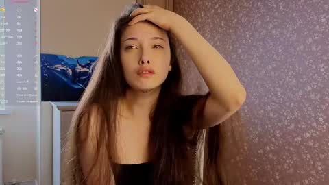 Snapshot of maryrosejansson chatting on May 23, 3:12 am Hi Im Olivia Im new here3 online show from May 23, 3:12 am