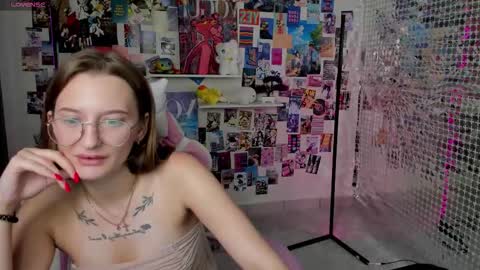 maryyy_may online show from September 9, 6:07 pm