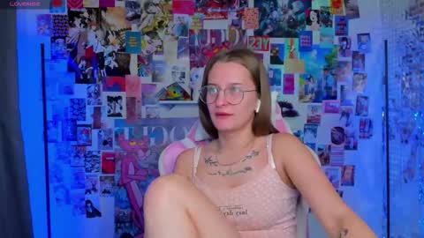 maryyy_may online show from October 20, 2:45 am