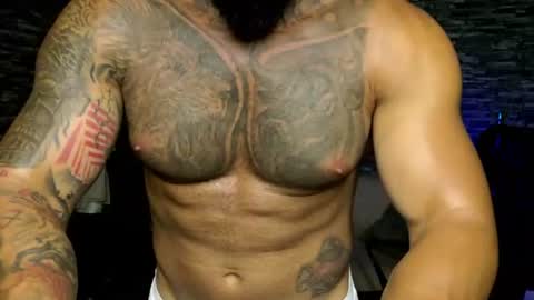 Snapshot of masculineguy69 chatting on July 4, 7:20 pm masculineguy69 online show from July 4, 7:20 pm
