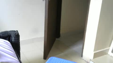 Cate online show from February 11, 8:19 am