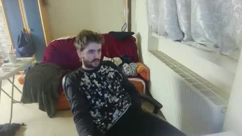 Snapshot of mash_potatoes_are_good chatting on November 28, 1:52 am mash_potatoes_are_good online show from November 28, 1:52 am