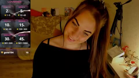 Snapshot of masha179807 chatting on May 9, 5:29 pm Masha online show from May 9, 5:29 pm