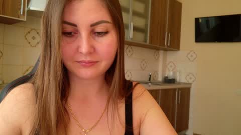 Snapshot of masha_queen chatting on February 8, 2:27 pm Masha online show from February 8, 2:27 pm