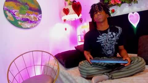 MARSHALL LEE online show from February 19, 7:21 pm