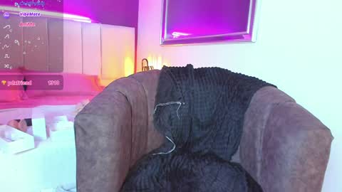 Snapshot of masher__ chatting on December 13, 5:43 pm Vick online show from December 13, 5:43 pm