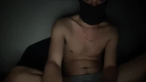 Snapshot of maskedyhorny chatting on March 9, 11:25 am maskedyhorny online show from March 9, 11:25 am