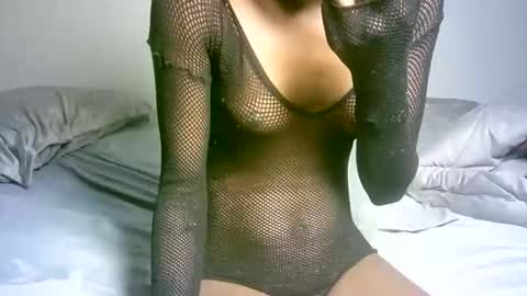 maskgang001 online show from March 19, 1:42 am