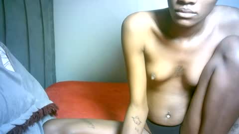 Snapshot of maskgang001 chatting on July 31, 3:06 am maskgang001 online show from July 31, 3:06 am